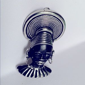 Vintage metallic brooch